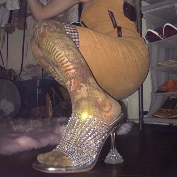 jeffrey campbell derella